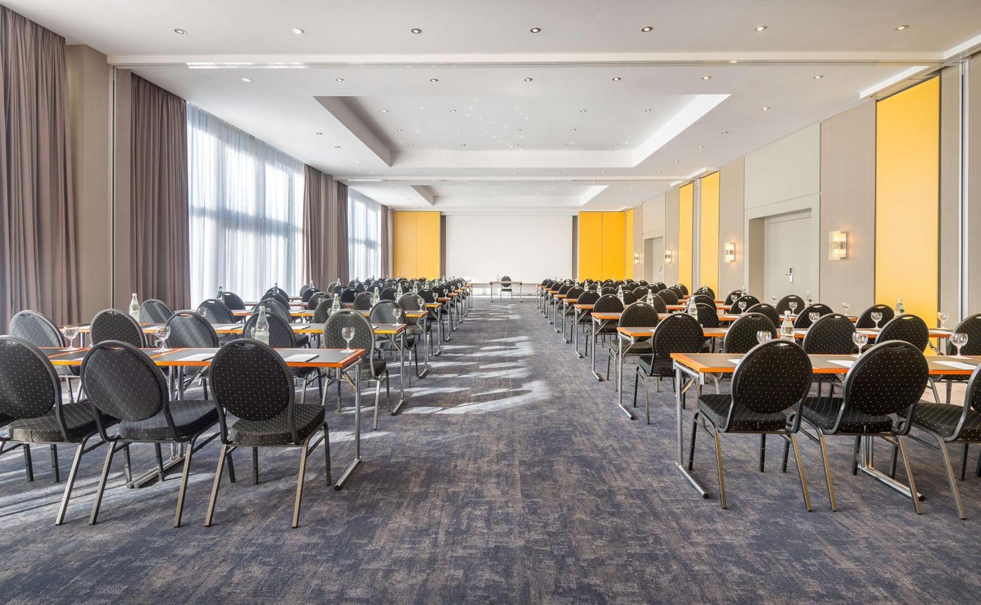 Dessau-Rosslau Radisson Blu Fuerst Leopold Hotel מראה חיצוני תמונה