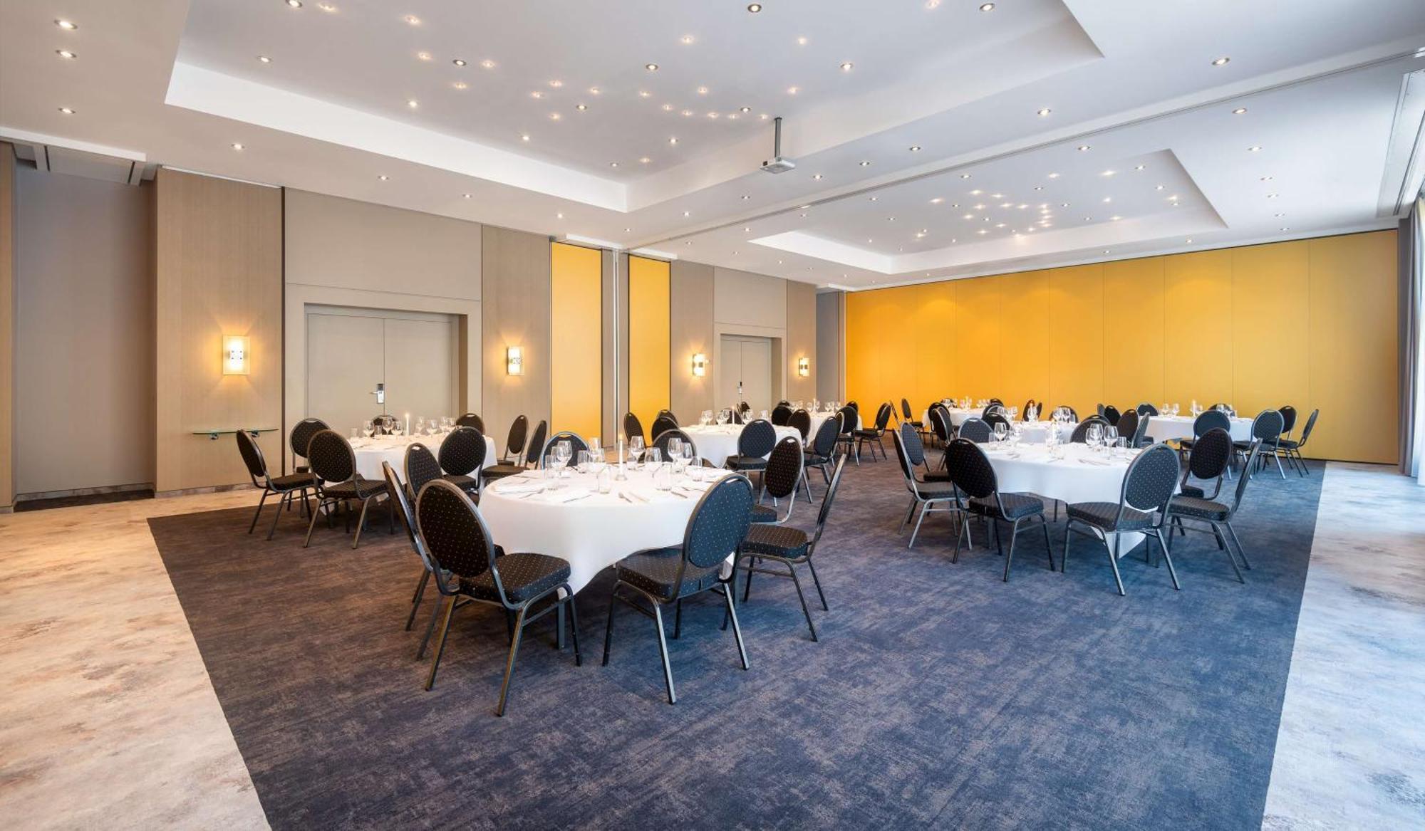Dessau-Rosslau Radisson Blu Fuerst Leopold Hotel מראה חיצוני תמונה