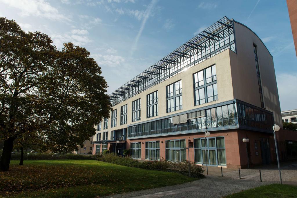 Dessau-Rosslau Radisson Blu Fuerst Leopold Hotel מראה חיצוני תמונה